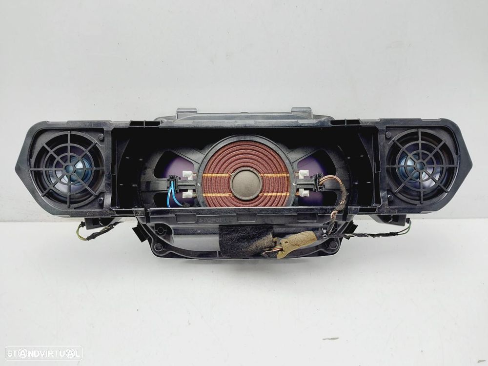 SUBWOOFER MERCEDES-BENZ CLASE