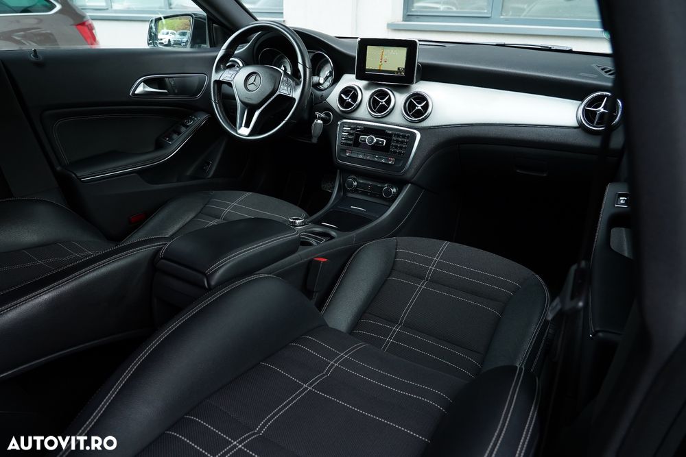 Mercedes-Benz CLA 220 d 4MATIC 7G-DCT Peak Edition - 14