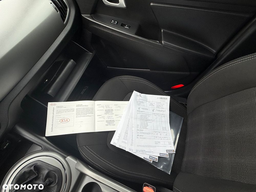 Kia Sportage 1.7 CRDI 2WD Vision - 26