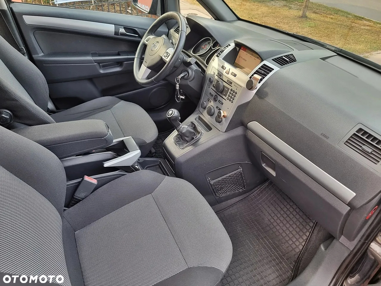 Opel Zafira 1.9 CDTI Edition - 9