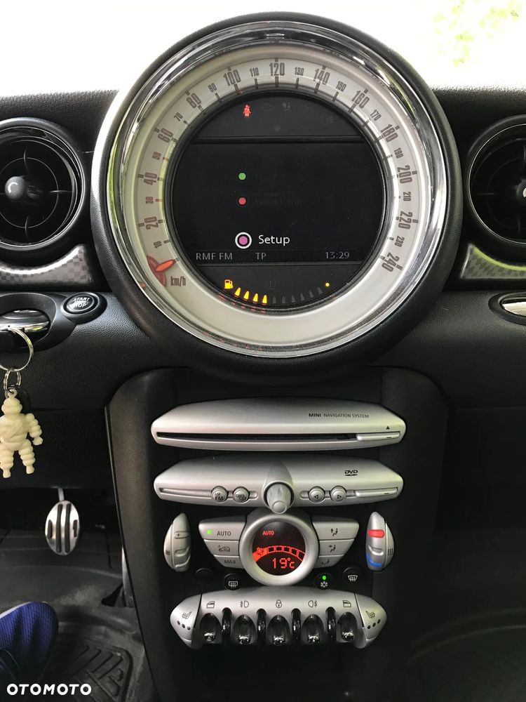 MINI Clubman Cooper S - 16