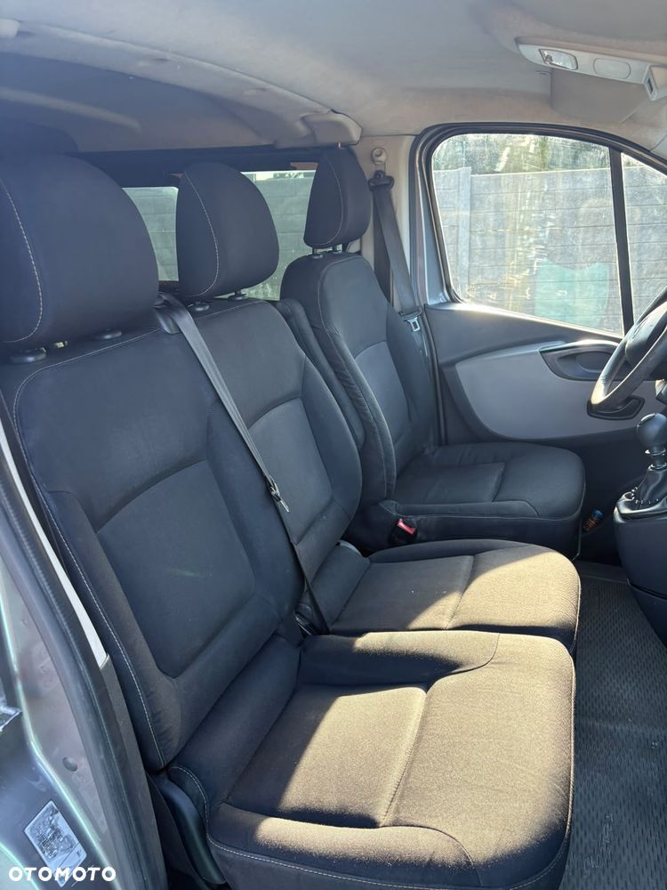 Renault Trafic III Combi L2H1 6-miejsc - 9