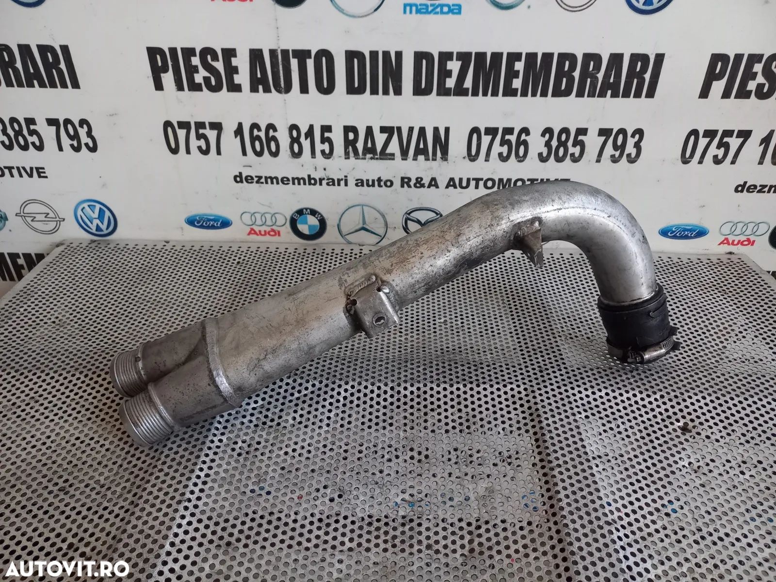 Conducta Intercooler Audi Q7 Vw Touareg 3.0 Tdi Cod 7LC Dezmembrez Audi Q7 3.0 Tdi Motor BUG Automa - 1