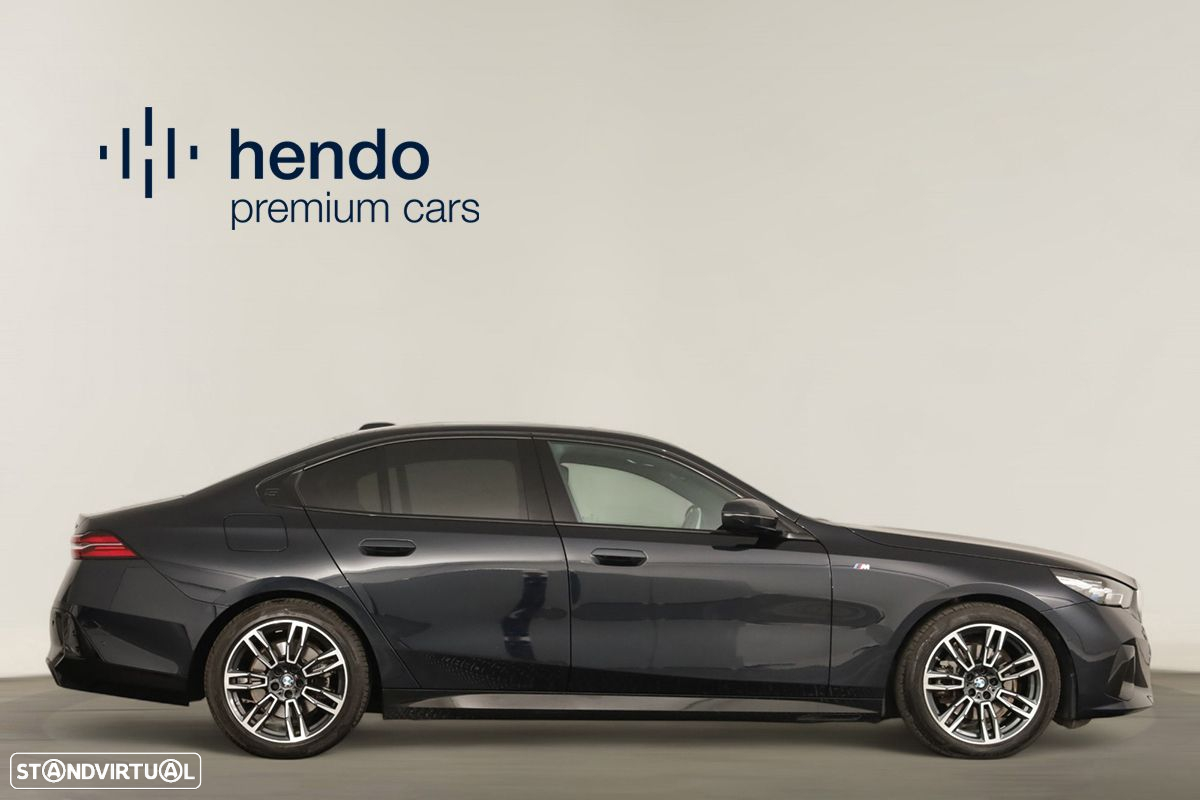 BMW 520 d Pack Desportivo M - 4