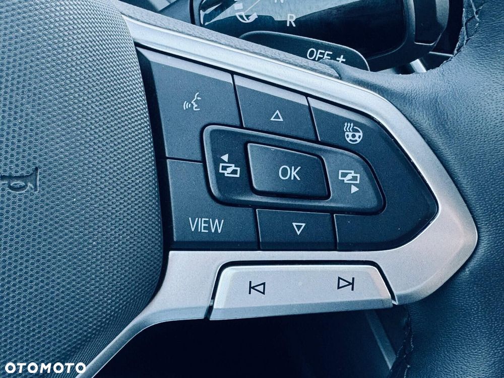 Volkswagen Passat - 27