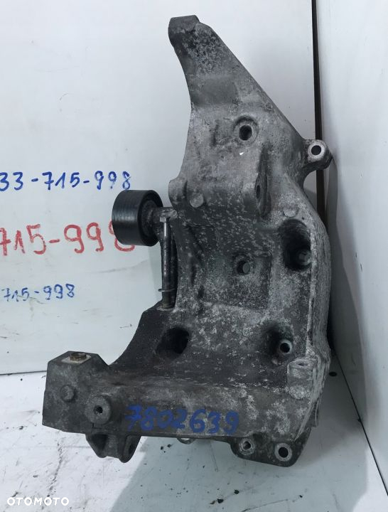 WSPORNIK ALTERNATORA ŁAPA 7802639 N47 BMW E60 E70 - 2