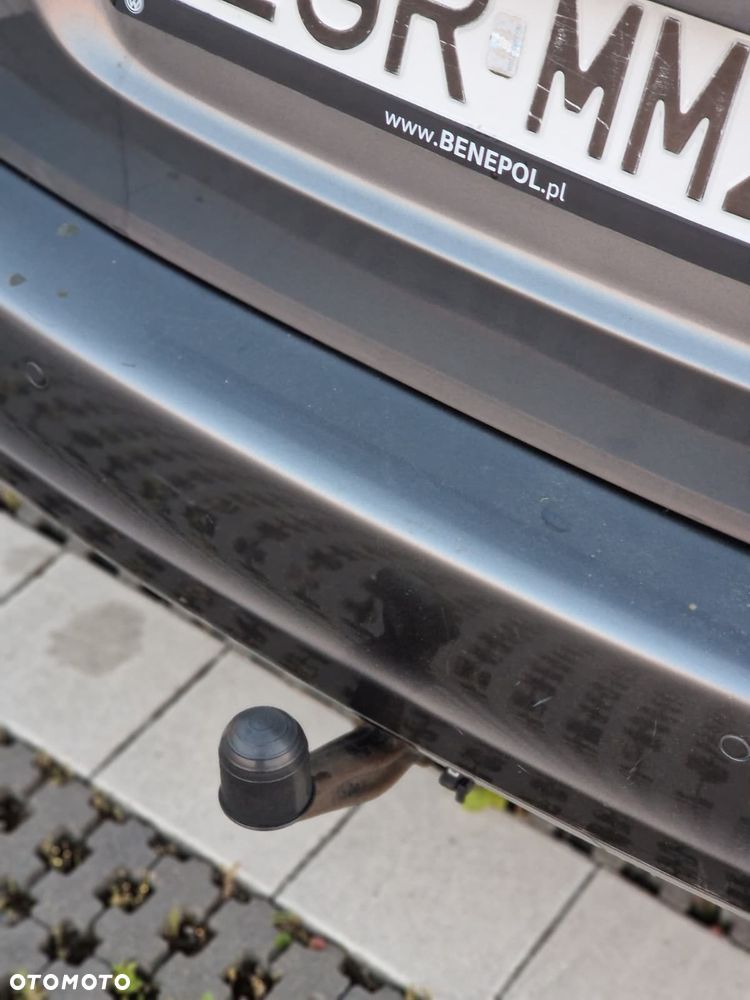 Volkswagen Golf 2.0 TDI Comfortline - 20