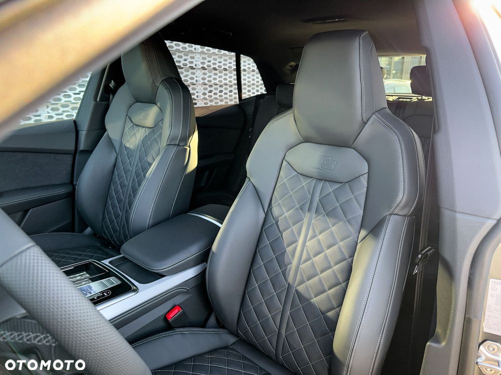 Audi Q8 - 22