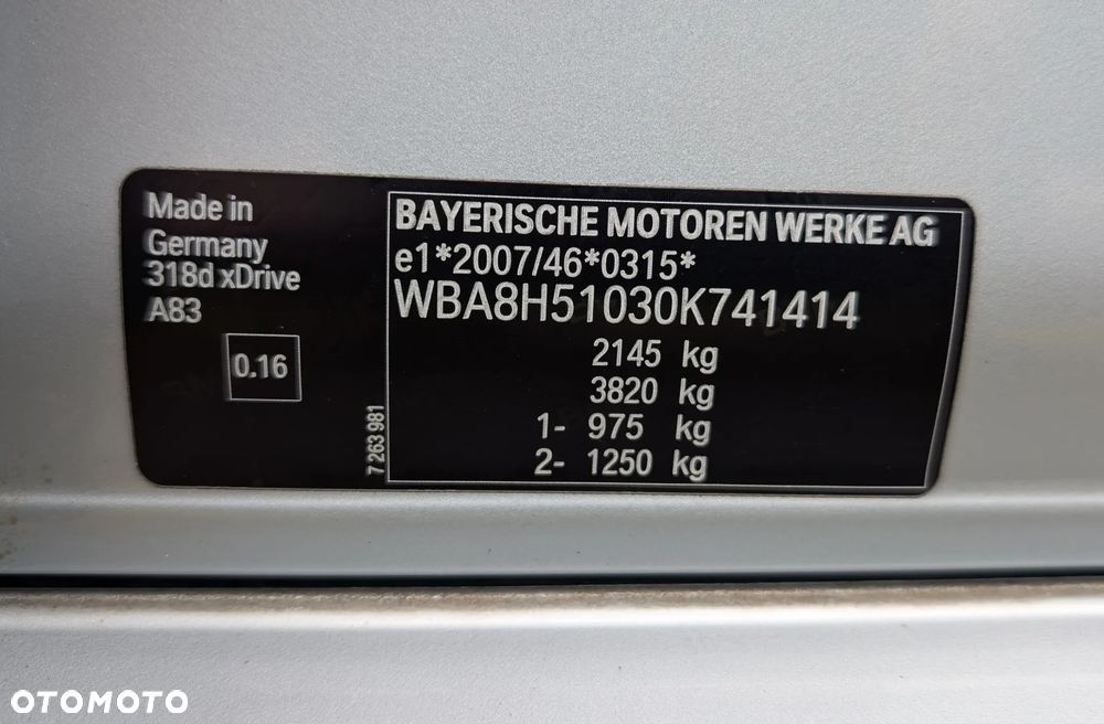BMW Seria 3 318d xDrive Advantage - 33