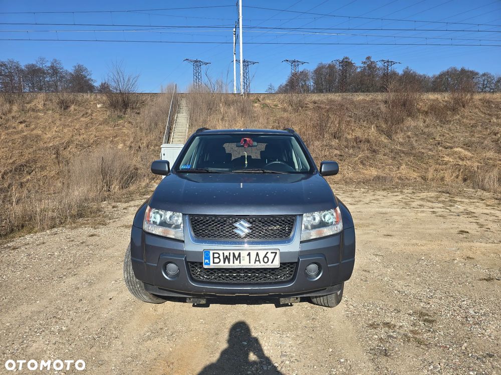Suzuki Grand Vitara 2.7 V6 - 3