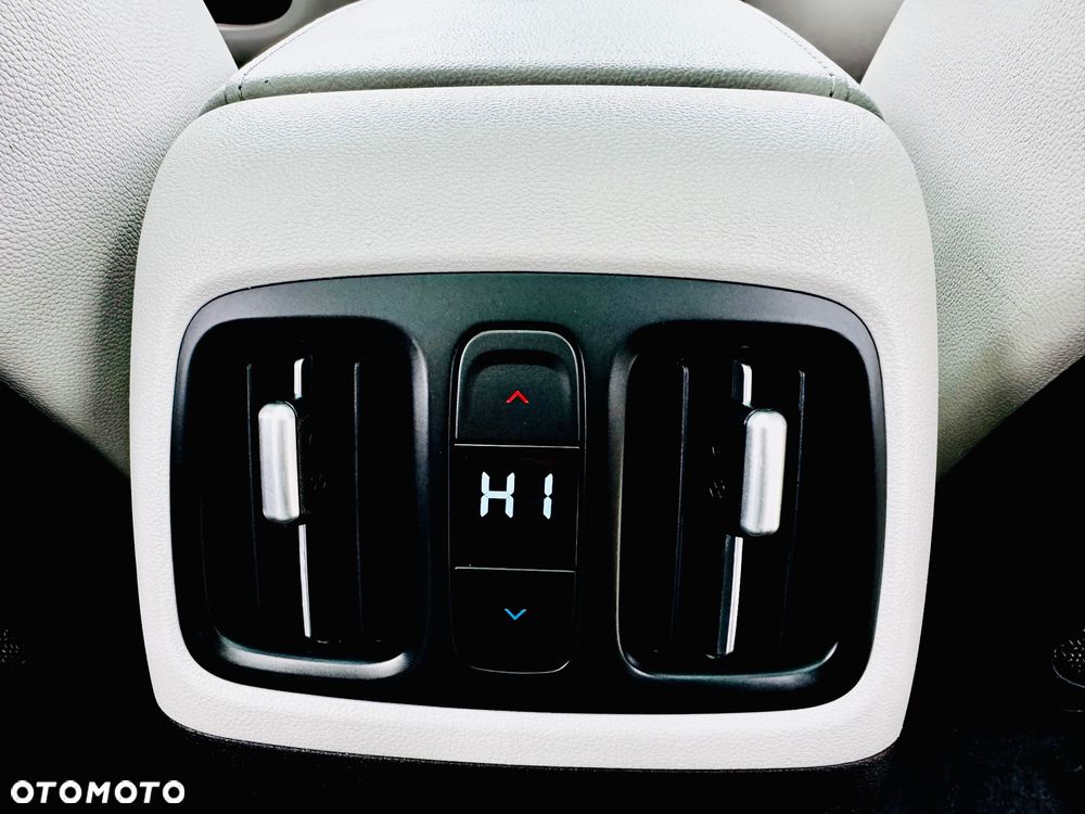 Hyundai Tucson 1.6 CRDi 48V-Hybrid 2WD DCT Prime - 37