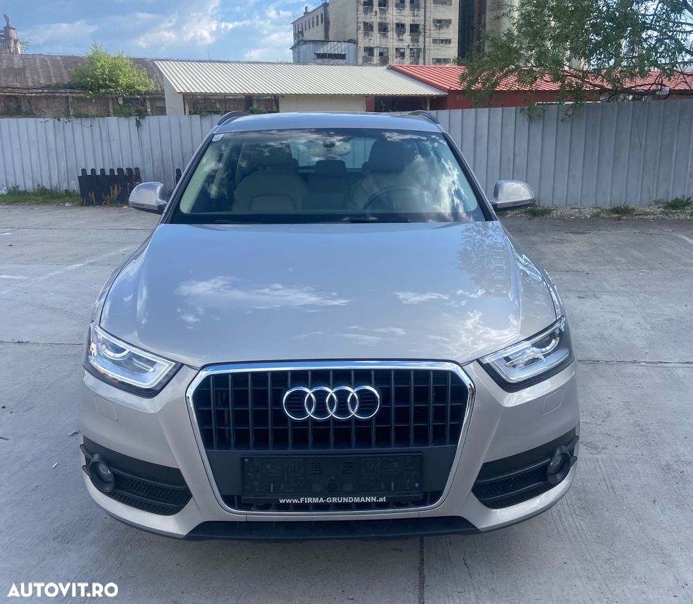 Audi Q3 2.0 TDI Quattro S tronic - 3