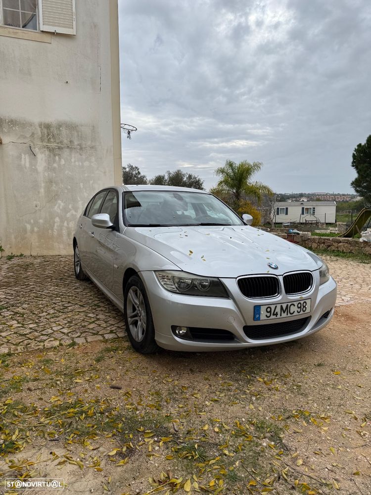BMW 318 d Navigation - 8