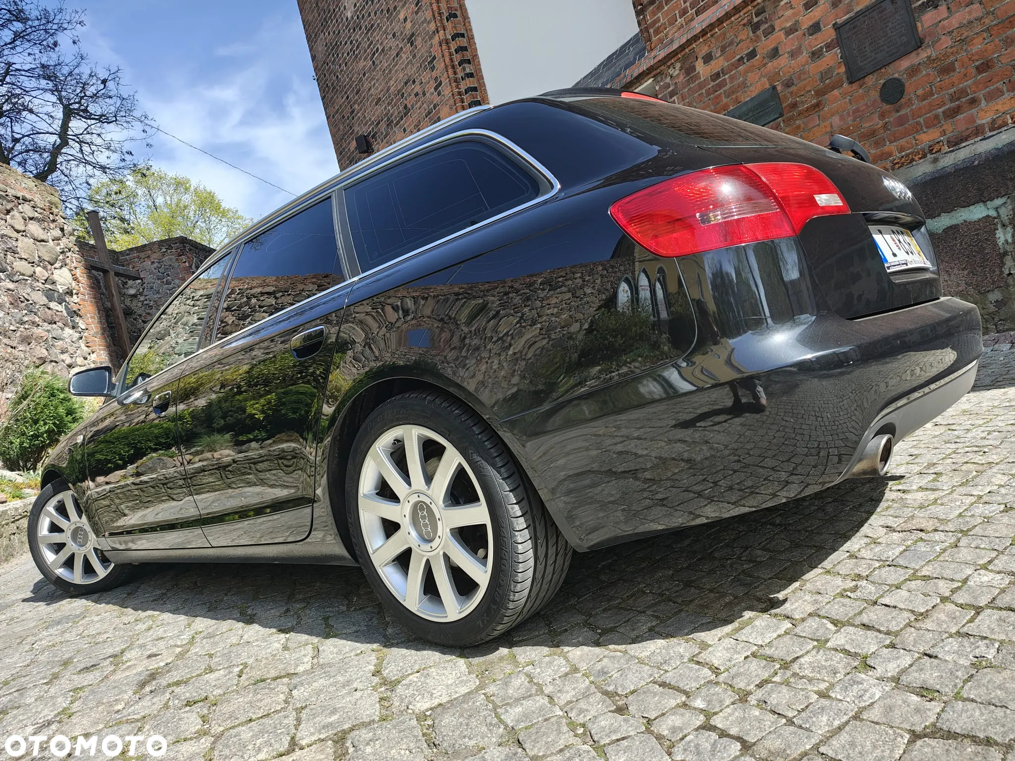 Audi A6 Avant 2.4 - 35