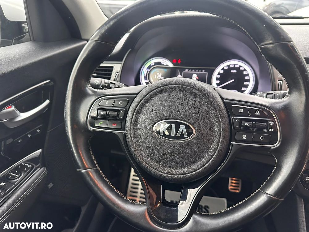 Kia Niro 1.6 GDI 6DCT HEV Comfort - 6