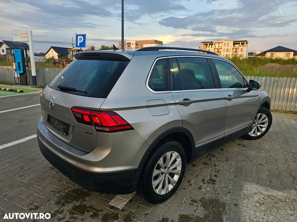 Volkswagen Tiguan 2.0 TDI 4Mot DSG Comfortline - 2