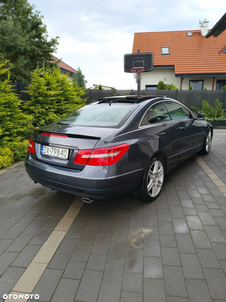 Mercedes-Benz Klasa E - 4