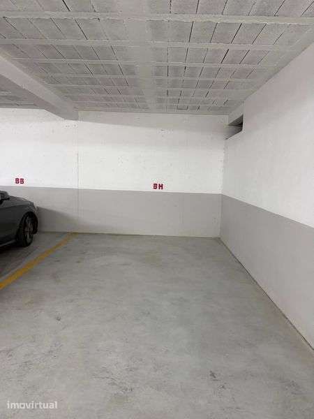 Lugares de garagem + dispensa alugar - Grande imagem: 5/6