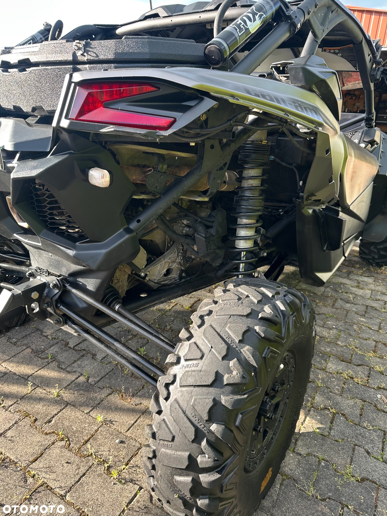 Can-Am Maverick - 16