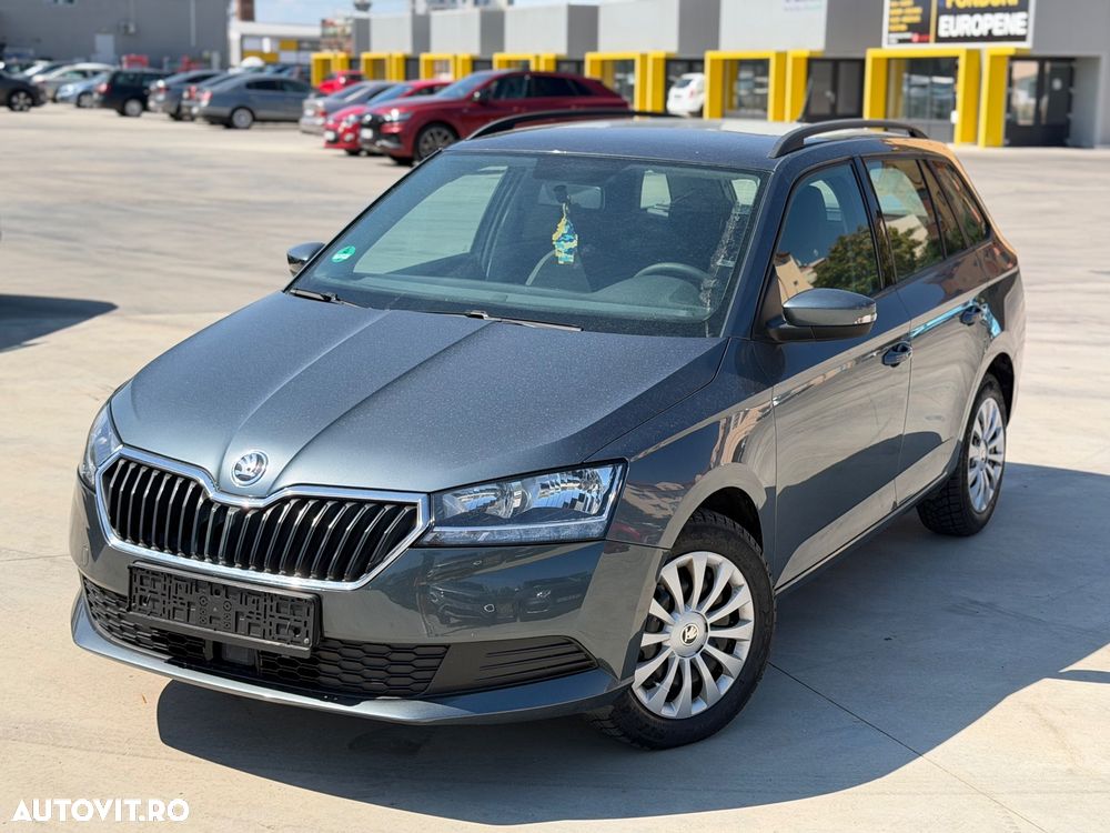 Skoda Fabia 1.0 TSI Ambition - 2