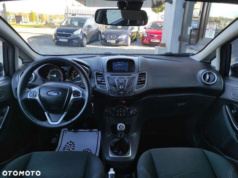 Ford Fiesta - 12