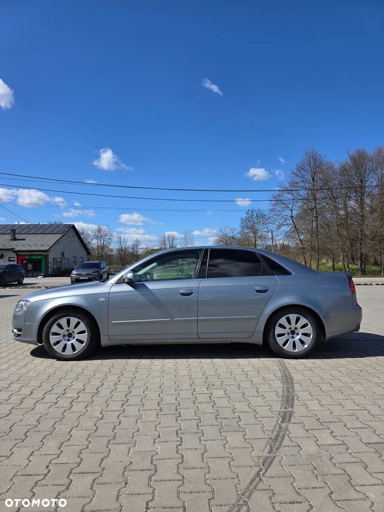 Audi A4 Limousine 2.0T FSI Quattro Tiptr - 4