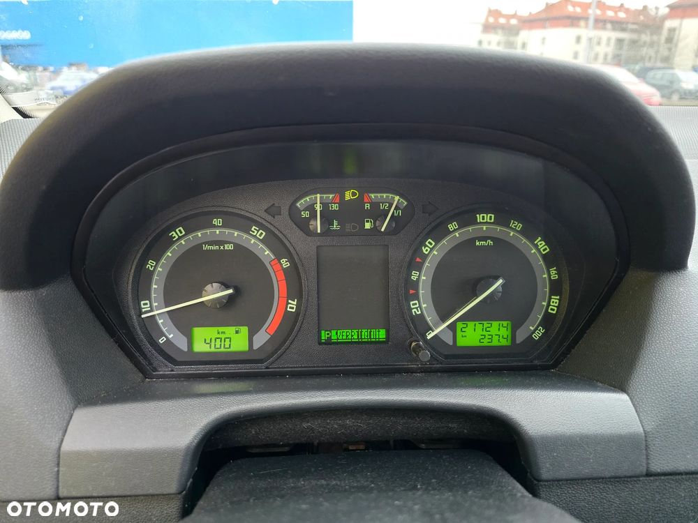 Skoda Fabia 1.4 16V Comfort - 7