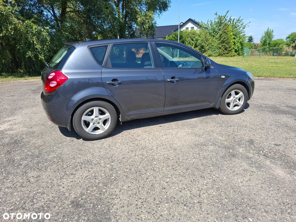 Kia Ceed 1.4 Comfort - 5