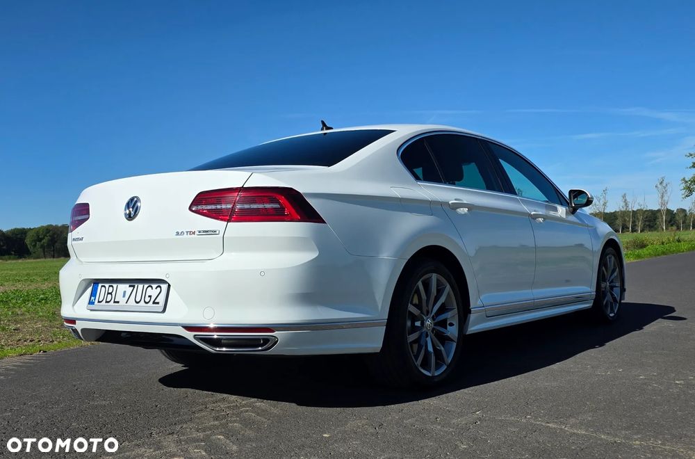 Volkswagen Passat 2.0 TDI SCR DSG Highline - 4