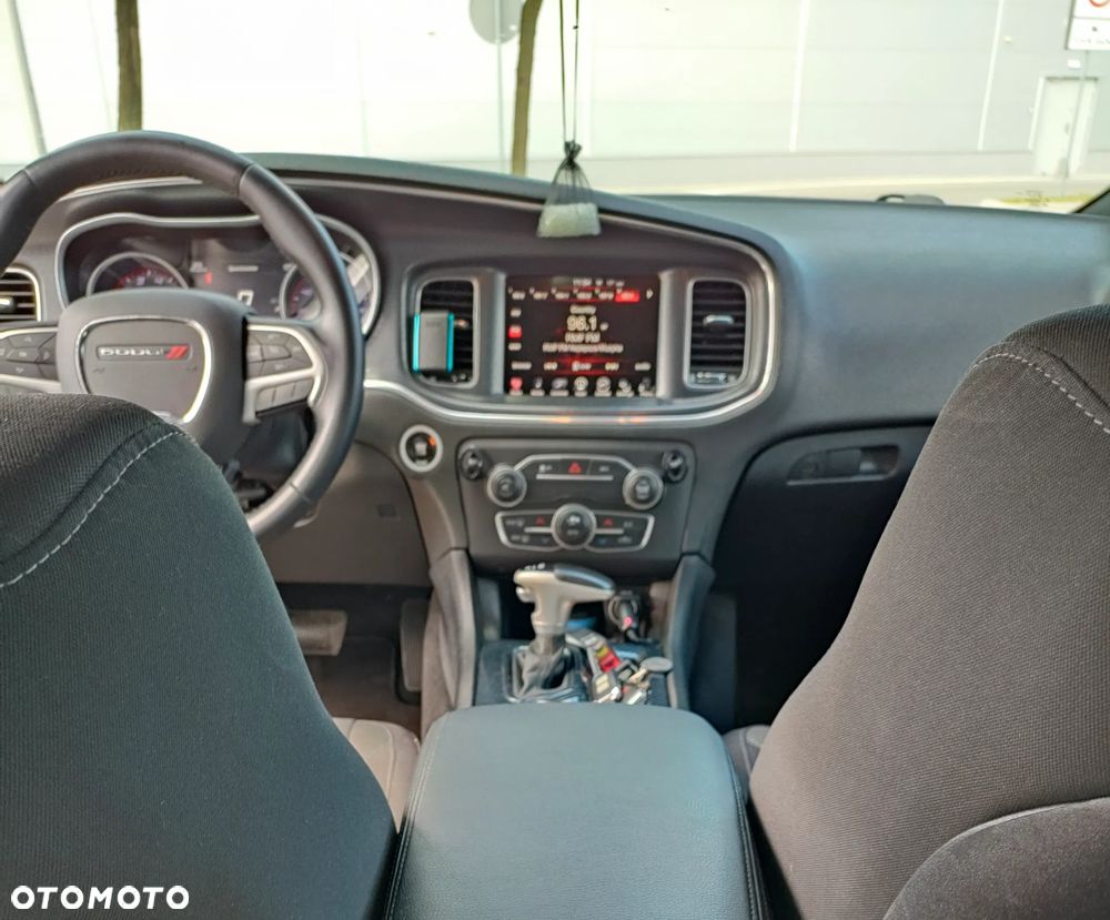 Dodge Charger Automatik Rally - 9