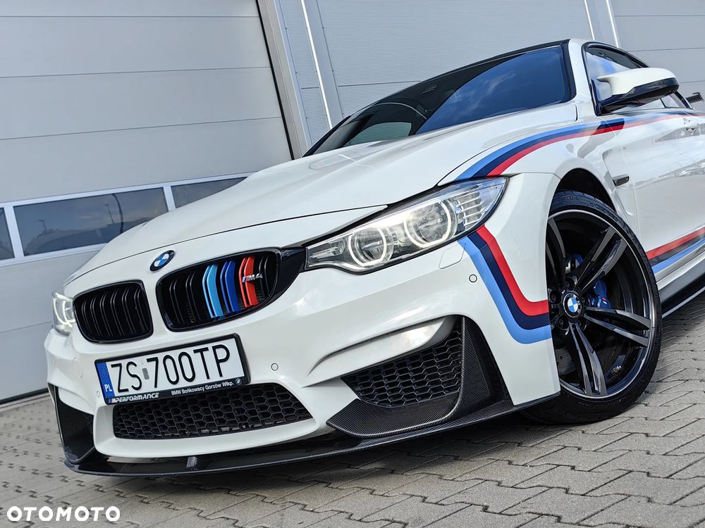 BMW M4 Coupe DKG - 1