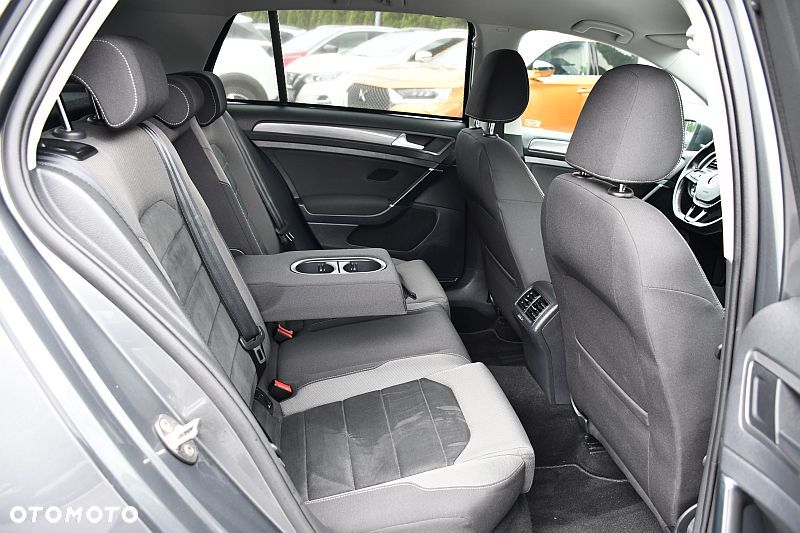 Volkswagen Golf 1.5 TSI ACT OPF BlueMotion Highline - 22