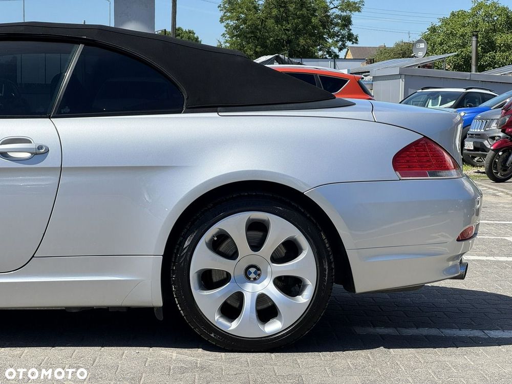 BMW Seria 6 650 i - 7
