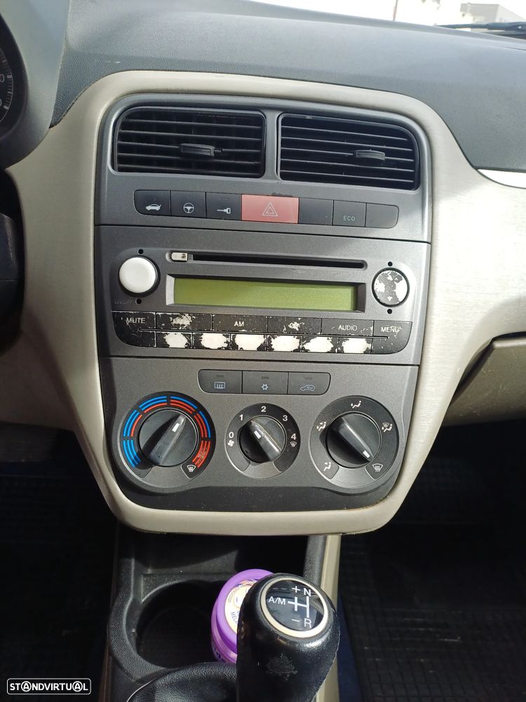 Fiat Grande Punto 1.3 M-Jet Emotion Dualogic 854 - 8