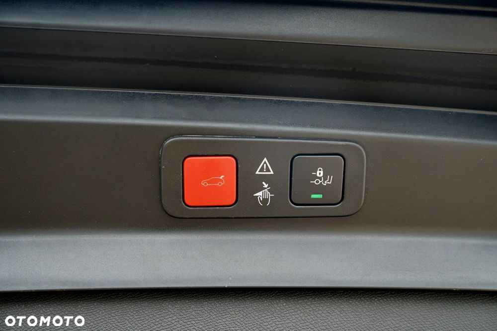 Peugeot 5008 BlueHDi 180 EAT8 GT - 13