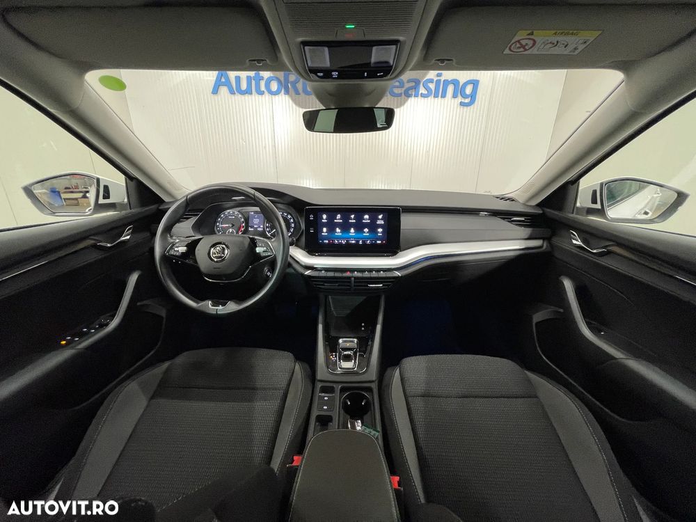 Skoda Octavia 2.0 TDI DSG Ambition - 8