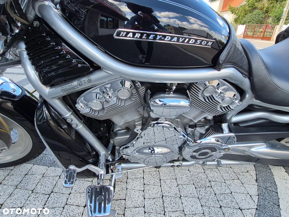 Harley-Davidson V-Rod Street Rod - 25