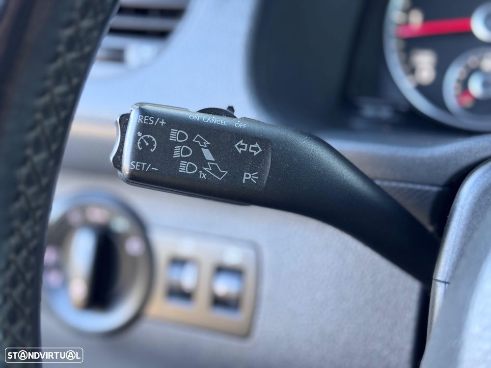 VW Caddy 1.6tdi DSG AC - 15