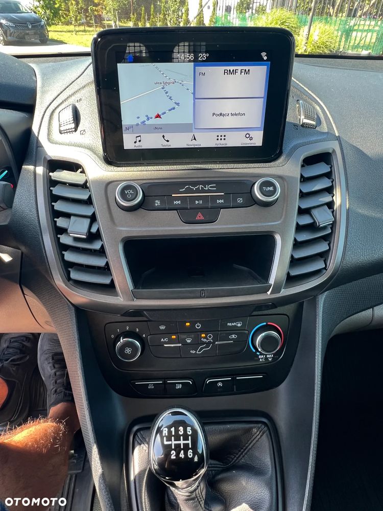 Ford Transit Connect - 27