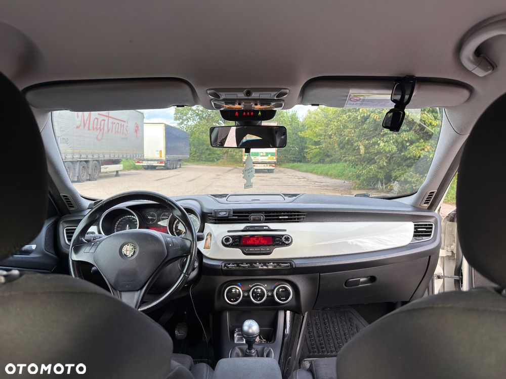 Alfa Romeo Giulietta - 15