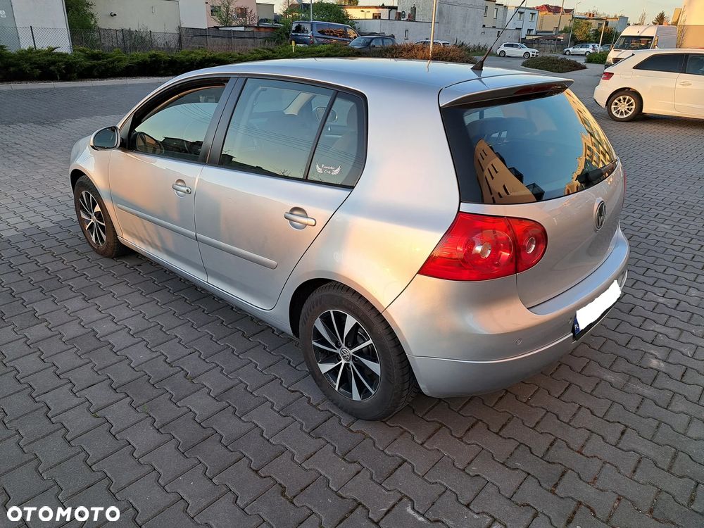 Volkswagen Golf - 4