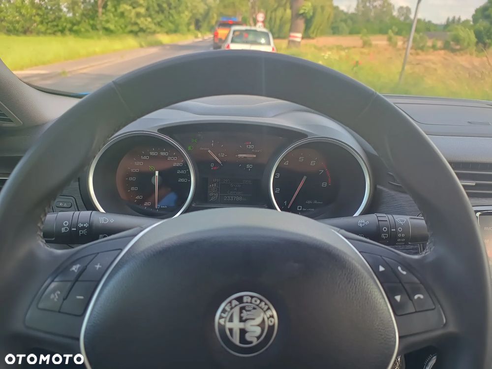Alfa Romeo Giulietta 1.4 TB 16V - 9