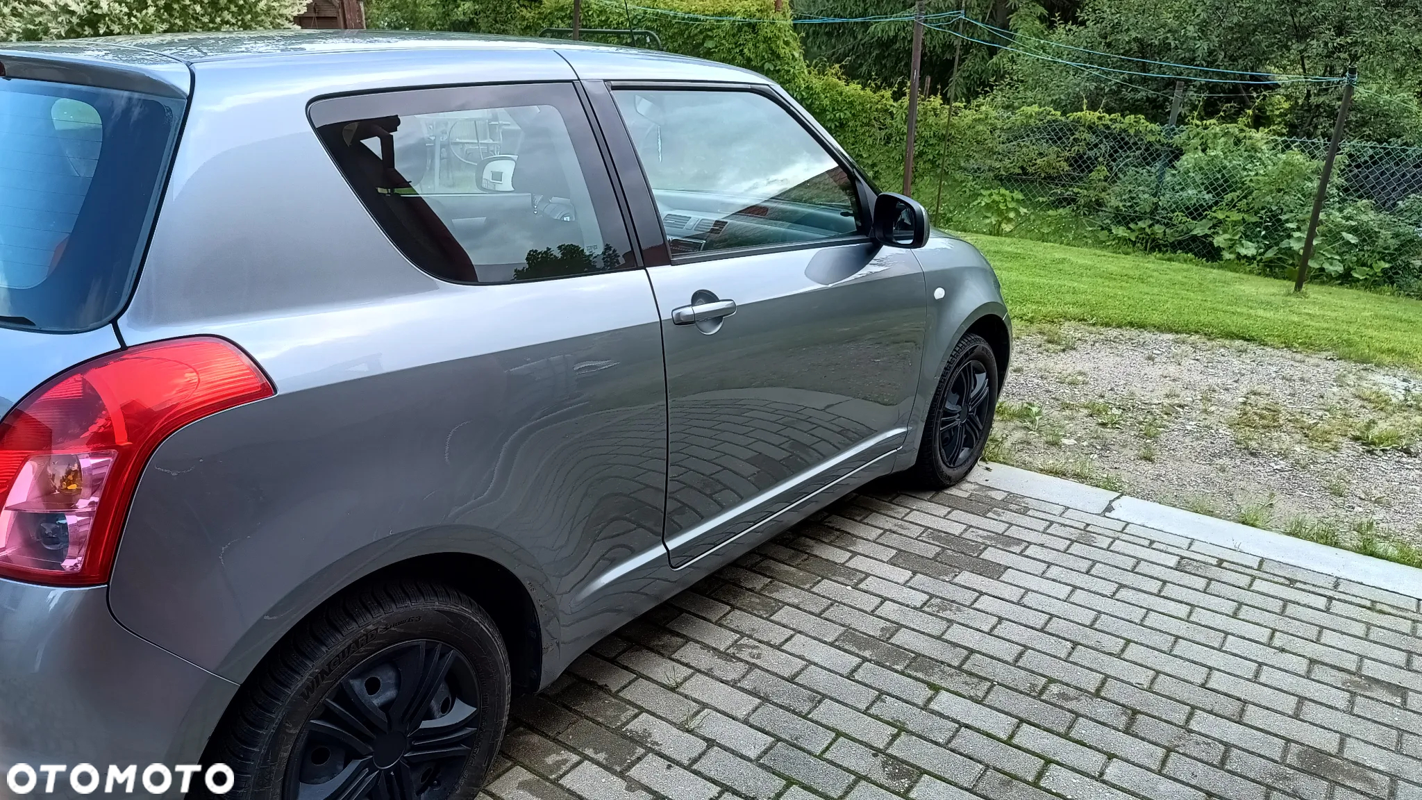 Suzuki Swift 1.3 Club - 11