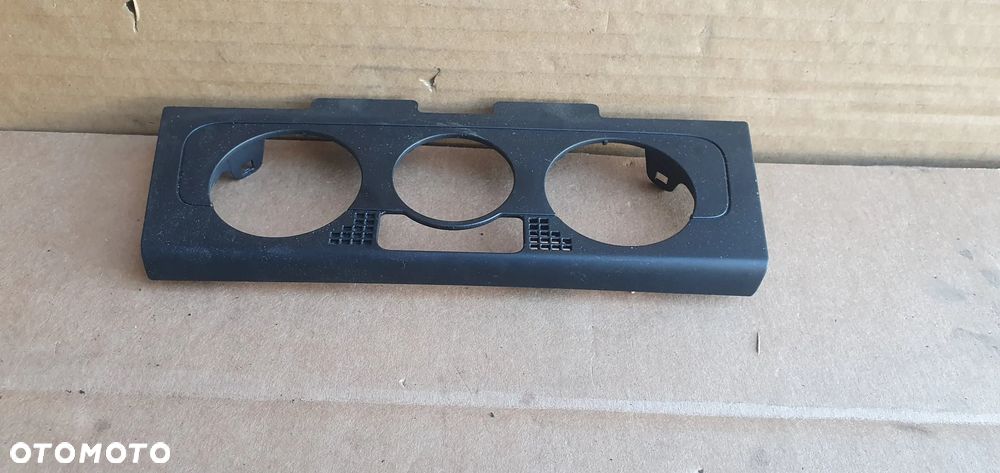 Ramka panelu nawiewu konsoli dekor VW Polo V 6R 6R1819039C - 2