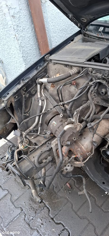 Audi A4 B7 2,0 na części - 11