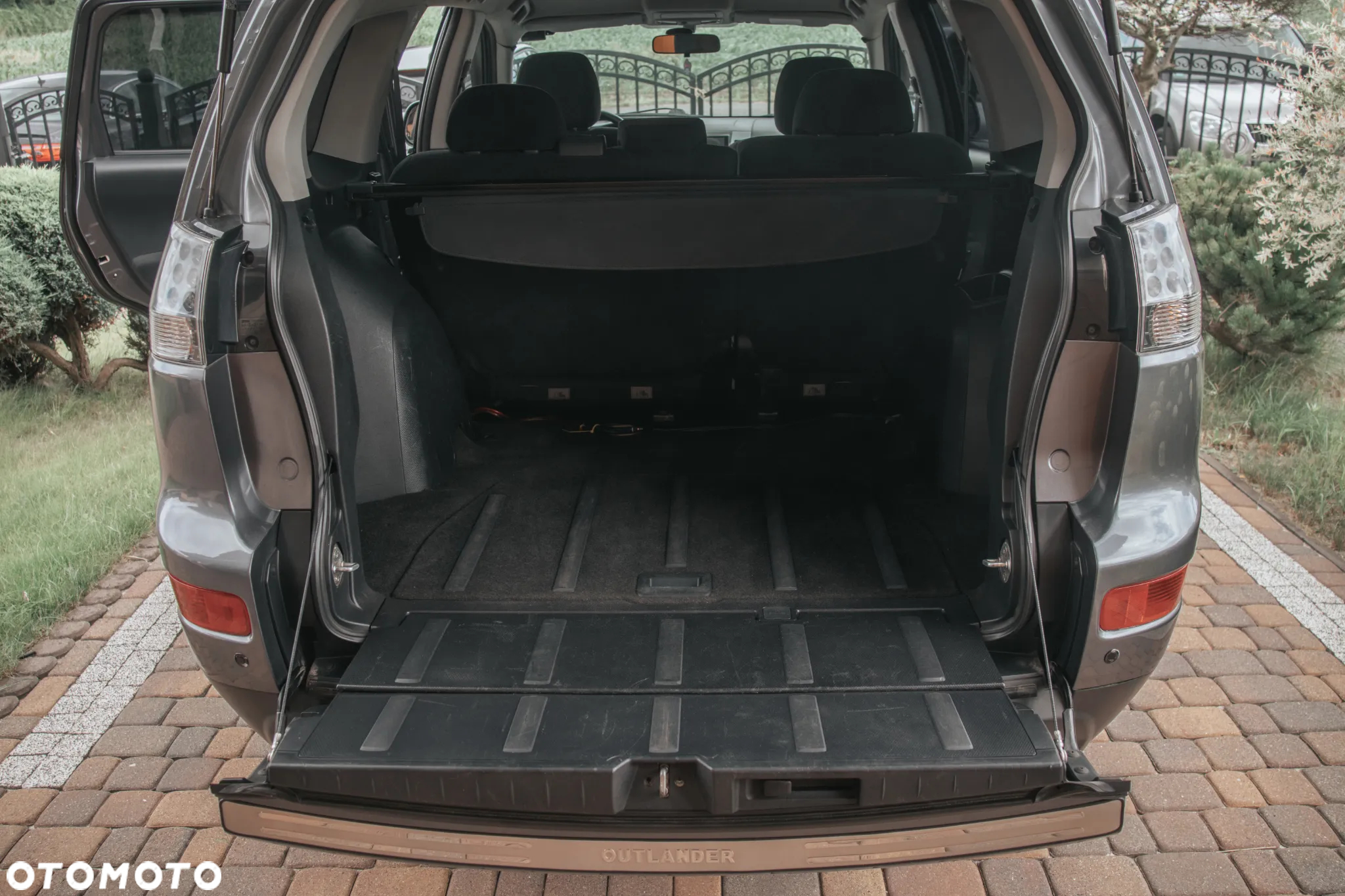 Mitsubishi Outlander 2.0 DID Intense - 10