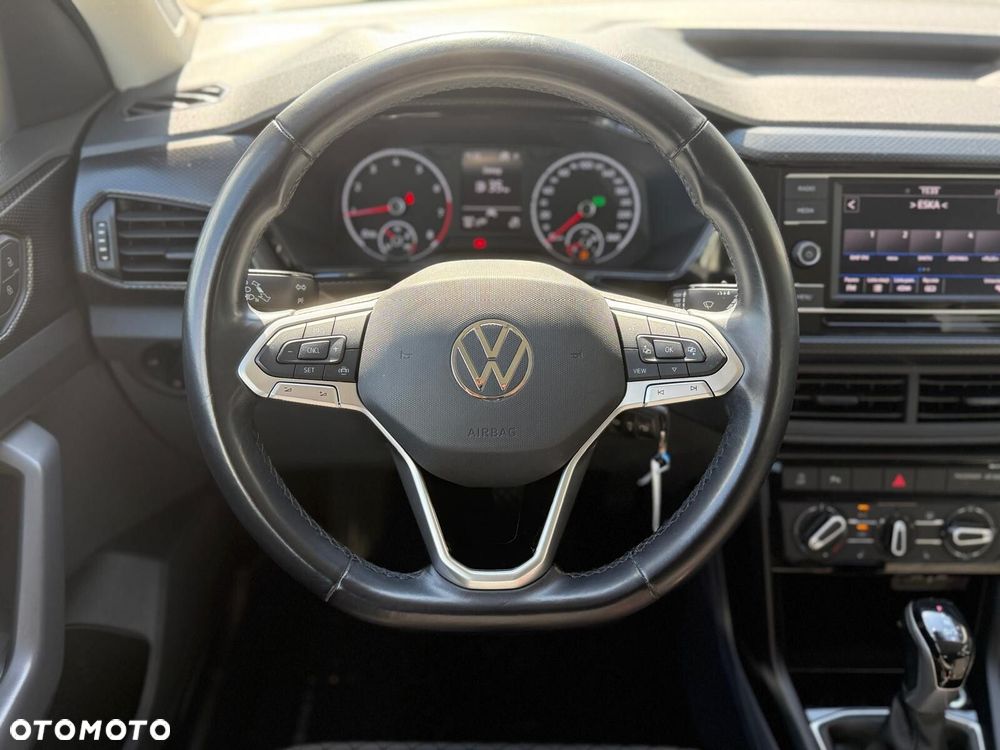 Volkswagen T-Cross 1.5 TSI ACT Life DSG - 12