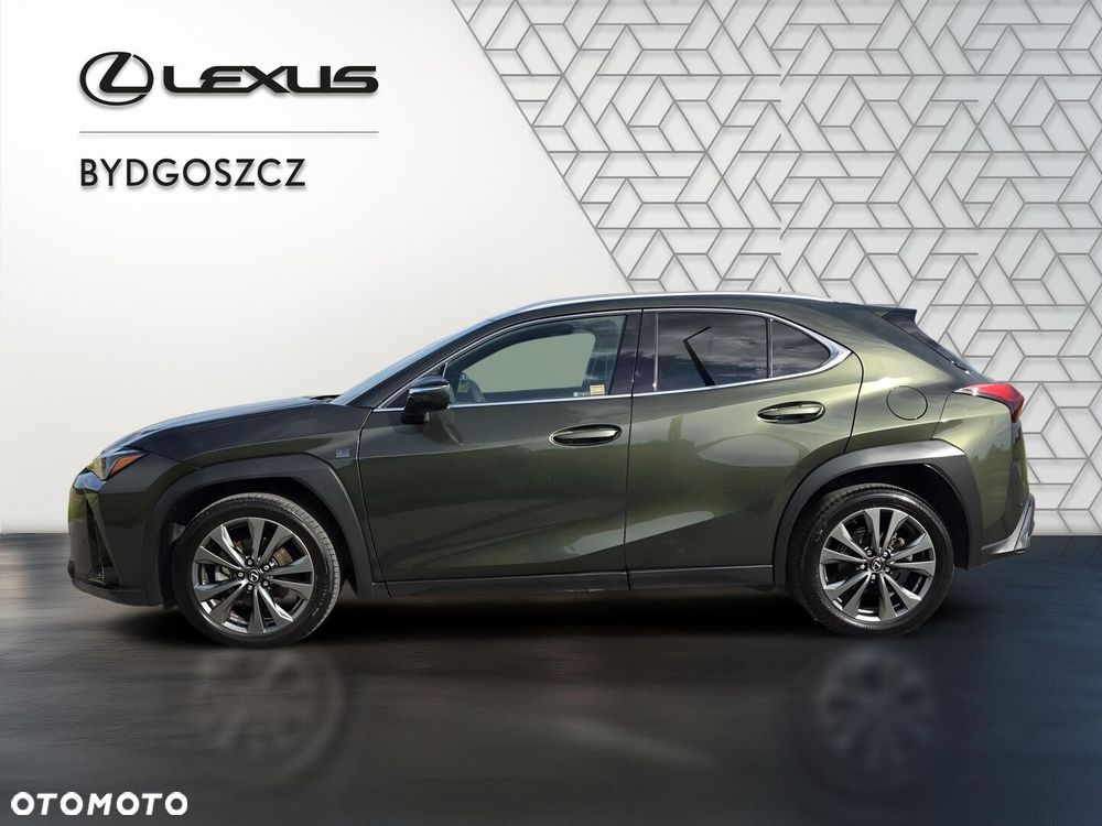 Lexus UX - 8