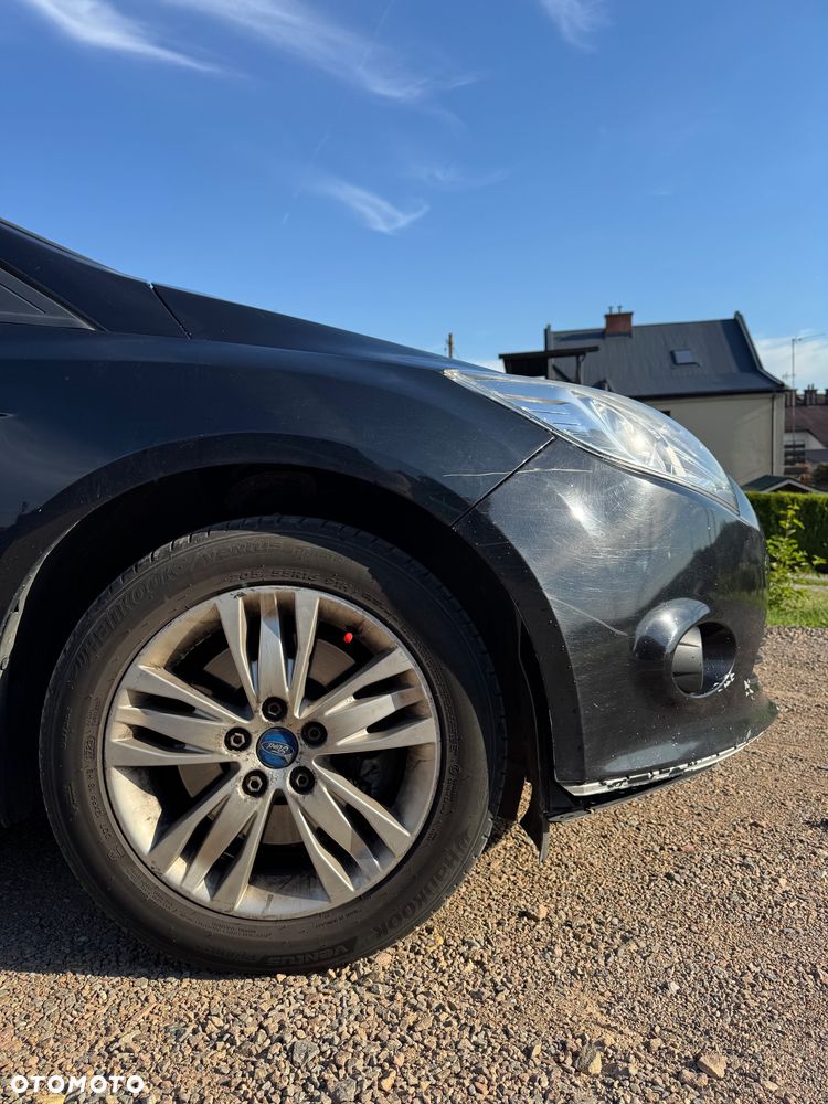 Ford Focus 1.6 Ambiente - 6