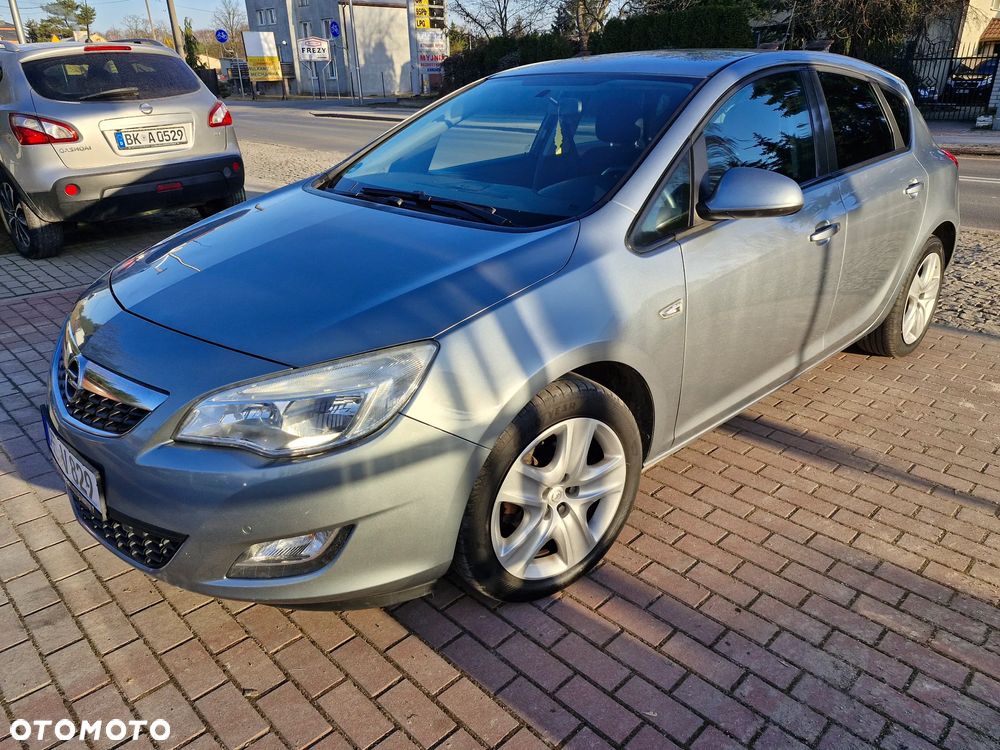 Opel Astra - 2
